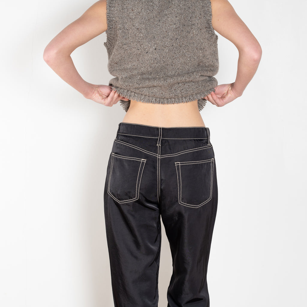 The Pitched Baggy Pant by 6397 is a slouchy, relaxed fitting pant, made of a Japanese recycled nylon twill