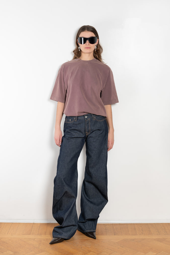 The Loose Fit Jeans 2006F by Acne Sudios is cut to a loose fit with a low waist, engineered wide-cut leg and an ultra-long length