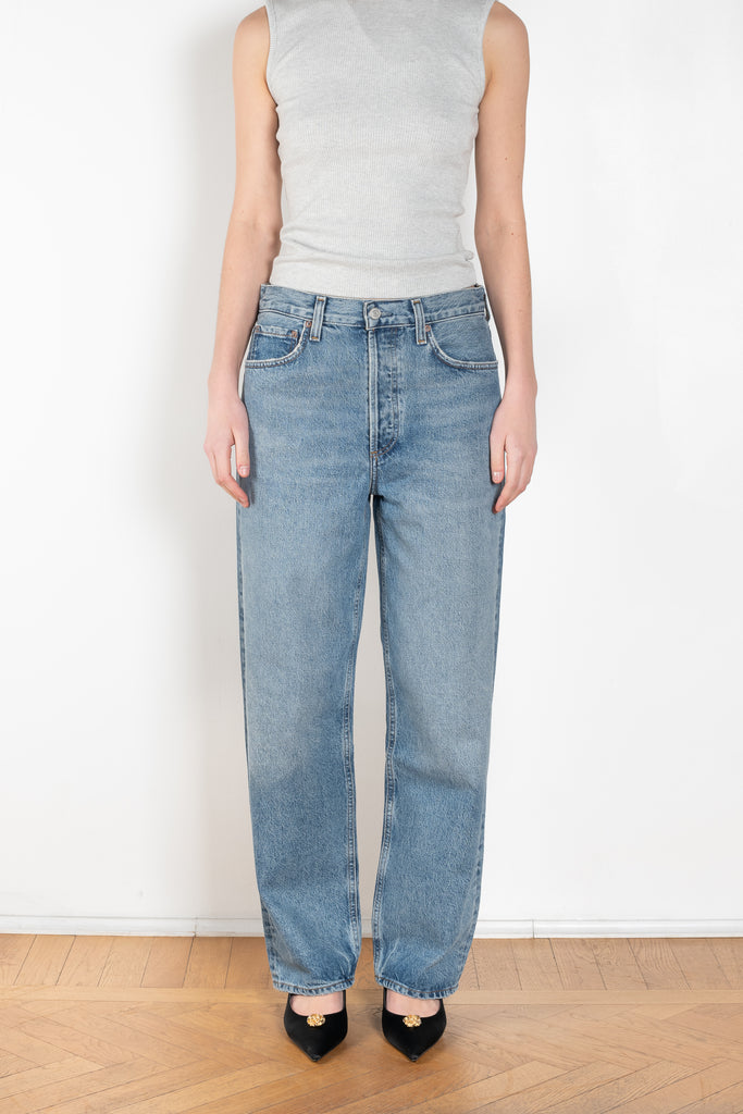 The Henson Jeans by Agolde has a relaxed fit with baggy proportions, a mid-rise waist and a subtle, soft taper leg