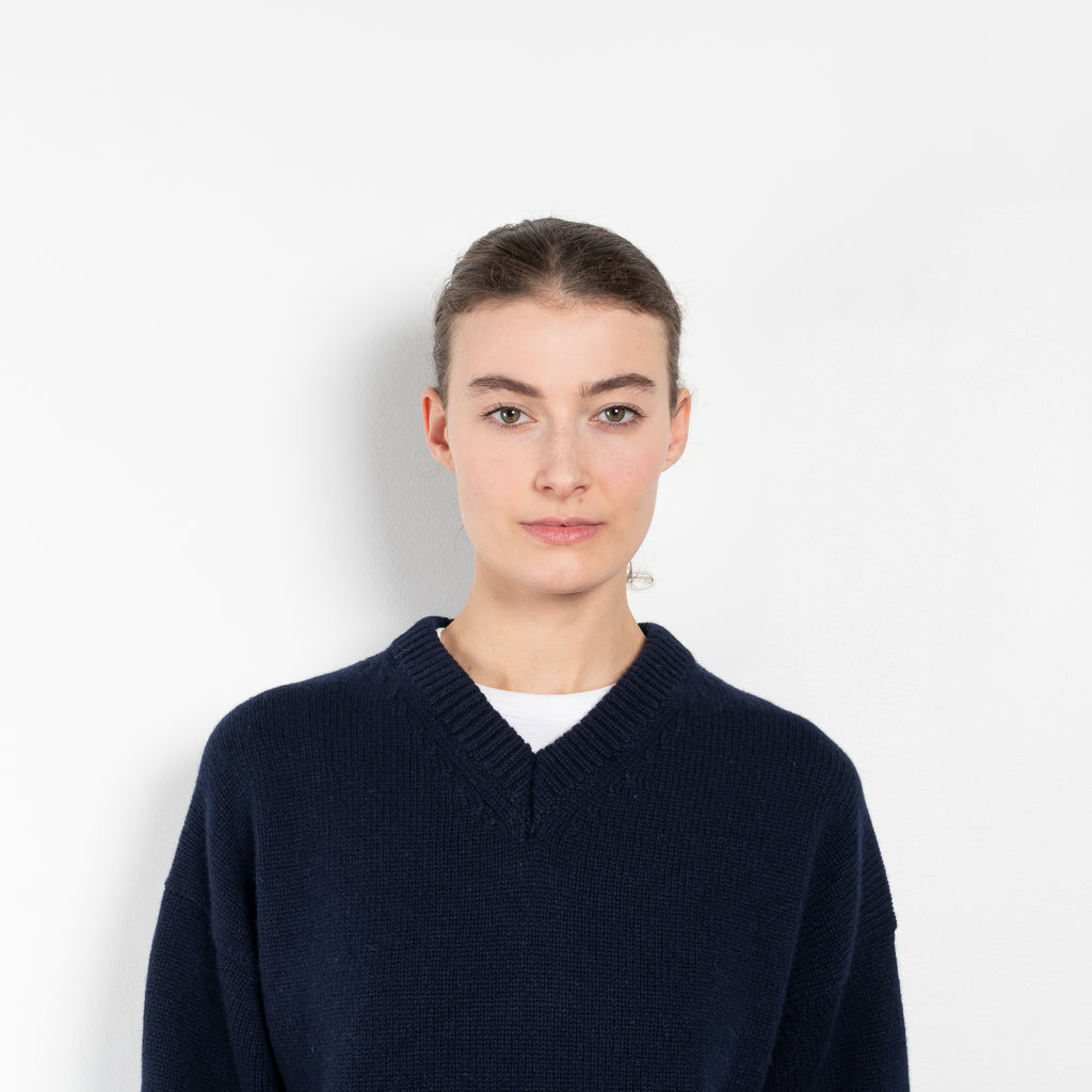 The Balla V Neck by & Daughter a soft elegance version of a boyish v-neck collar.