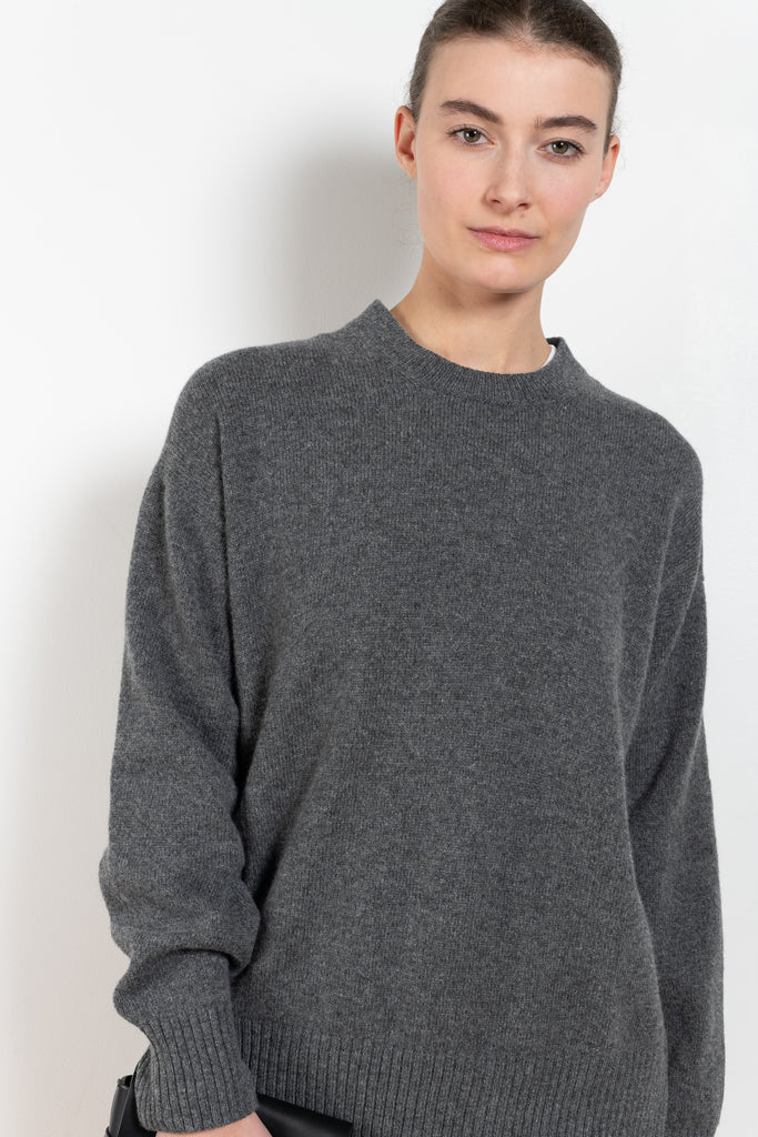 The Innes Slouch Crewneck by &DAUGHTER ;is crafted from softest, Scottish-spun geelong lambswoo