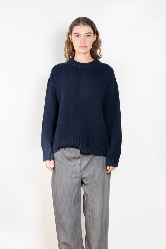 The Renske Sweater by Lisa Yang is a knitted in a 5 gauge plain-knit cashmere with a round neck, elongated sleeves & ribbed trims