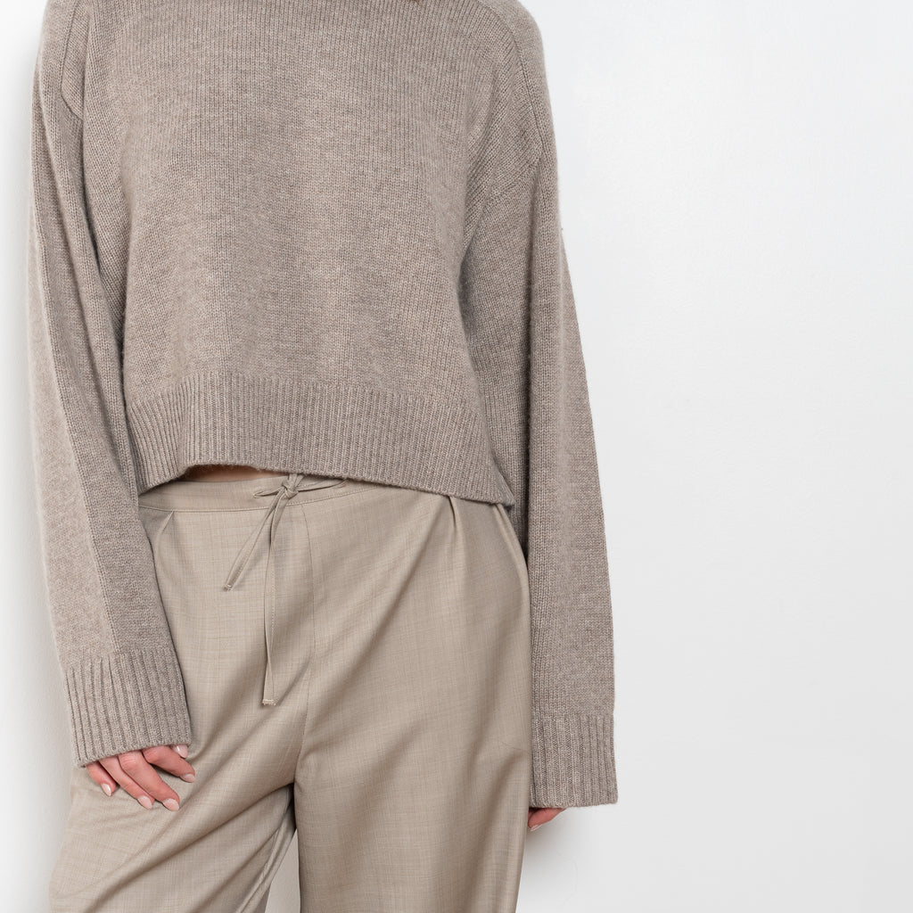 The Bruzzi Sweater by Loulou Studio is an round neck sweater with an ample cropped fit in a wool and cashmere blend