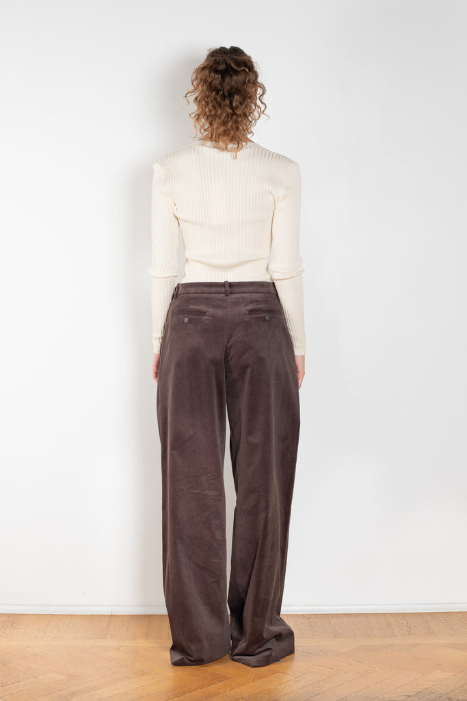 The Wide Leg Corduroy Pants by Magda Butrym is a tailored trouser in corduroy with wide legs and front pleats