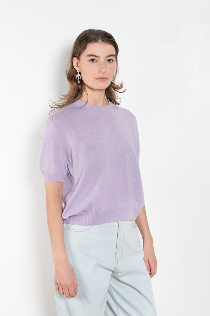 The Pearl Top by Nackiye is a crew neck short sleeved sweater in a lightweight cashmere with lightly ribbed sleeve hems and bottom hem and an embroidered ’N’ hallmark