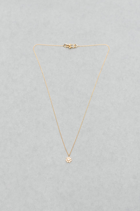 The Soleil Simple Necklace by Sophie Bille Brahe is a delicate necklace featured with a pendant inspired by the sun