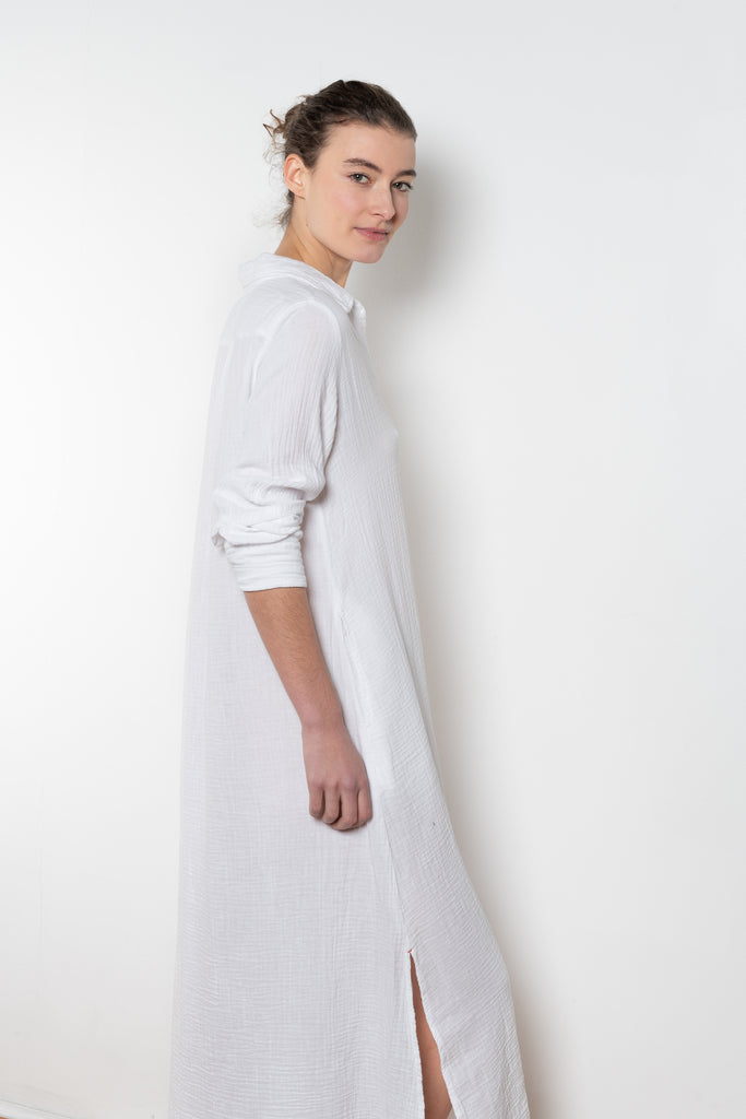 The Boden Dress by Xirena is a relaxed long shirtdress in a soft cotton gauze